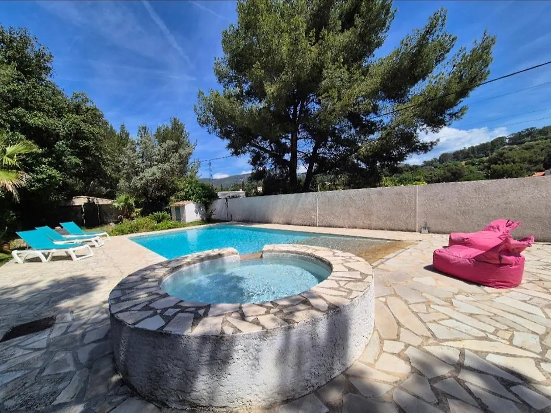 La Bergerie, Maison T3 Avec Piscine Sanary-sur-Mer