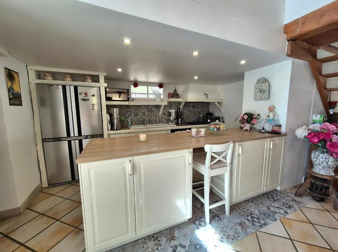 La Bergerie, Maison T3 Avec Piscine Sanary-sur-Mer